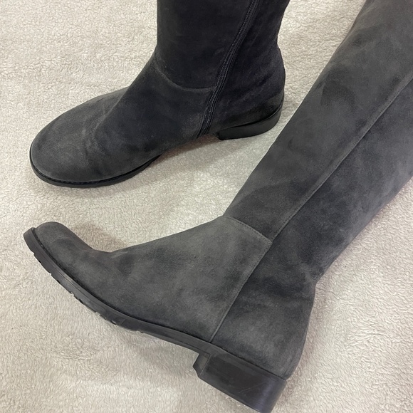 Over-the-Knee Gray Suede Boots Size 7 - Picture 6 of 15